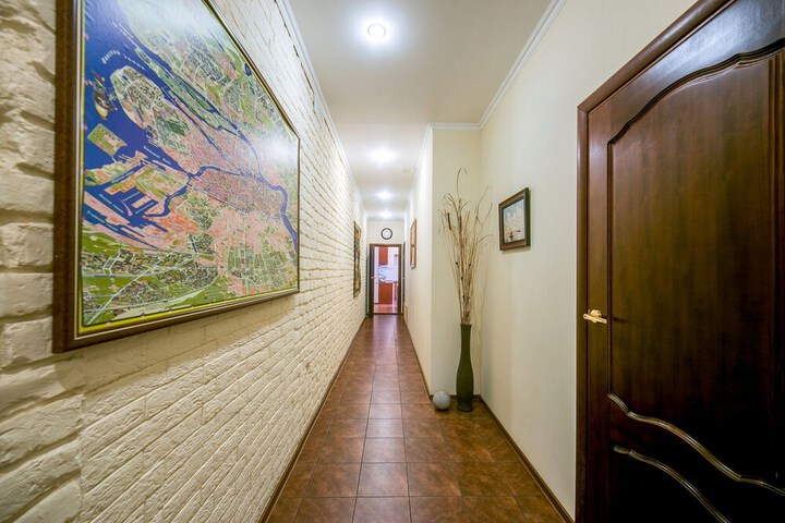 Ballroom/Hall 81 of 86