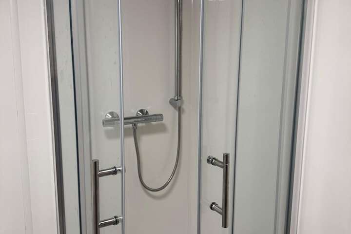 Room 145 of 156