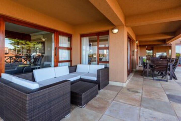 Terrace/Patio 27 of 29