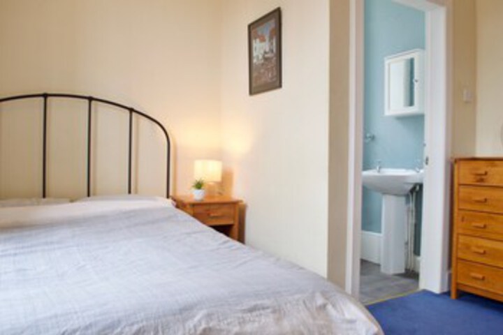 Room 18 of 24