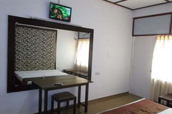 Room 21 of 42