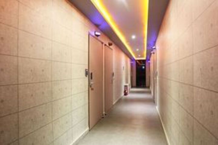 Ballroom/Hall 23 of 44