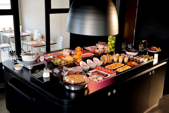 Dining Photos