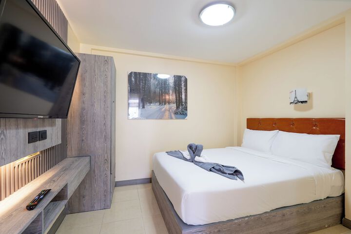 Room 19 of 63