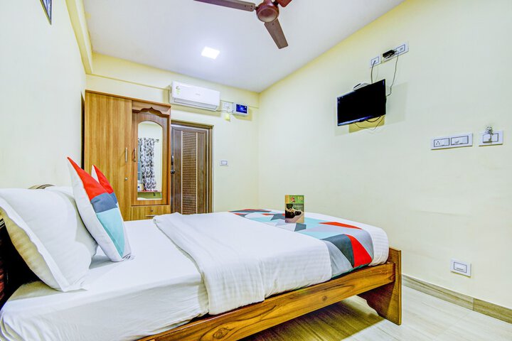 Room 14 of 25