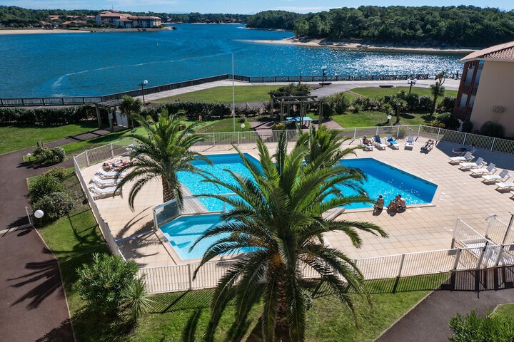 Pools & Facilities