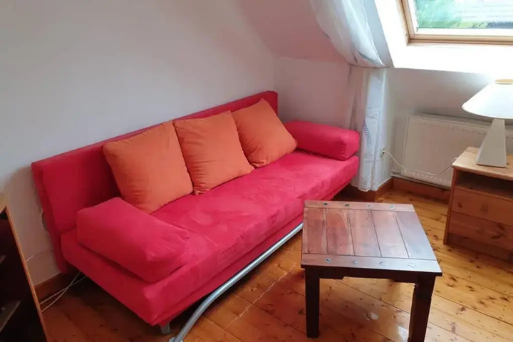 Room 4 of 14