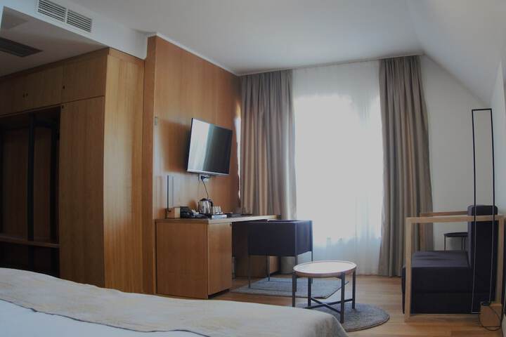 Room 20 of 45