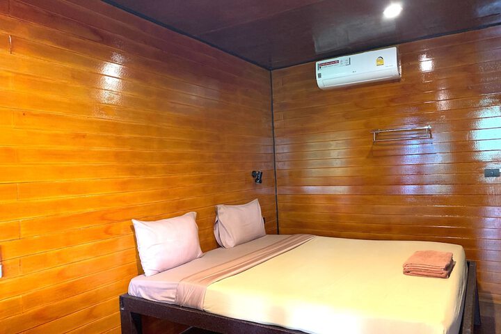 Room 29 of 119
