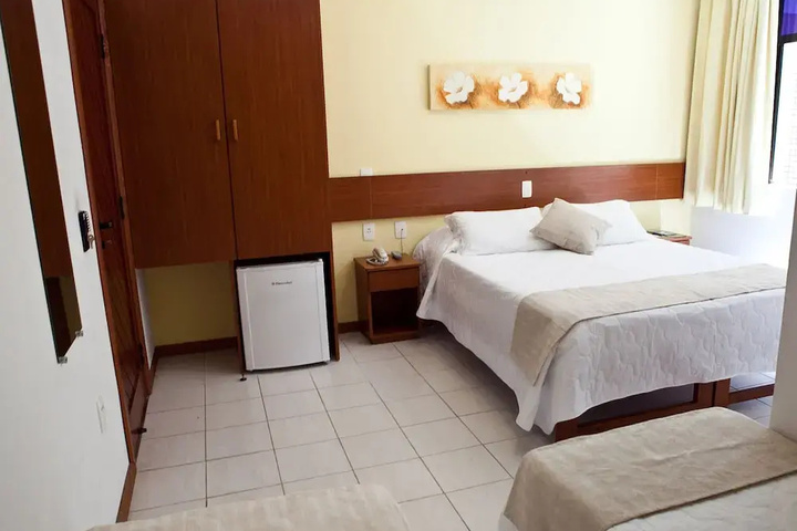 Room 6 of 21