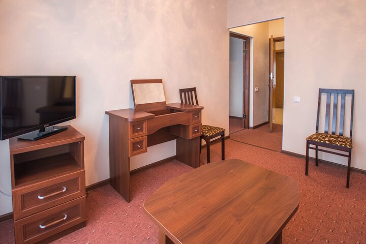 Room 33 of 59