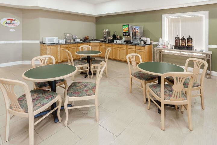 Breakfast/Coffee Service 15 of 16