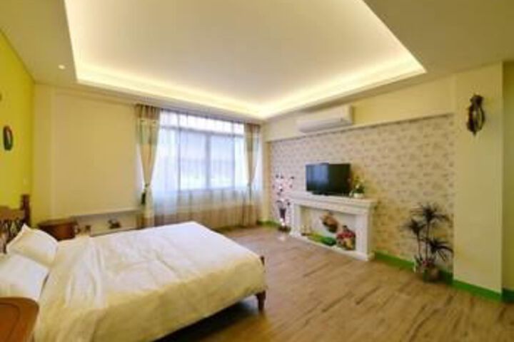 Room 22 of 39