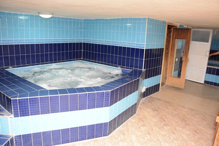 Spa 34 of 43