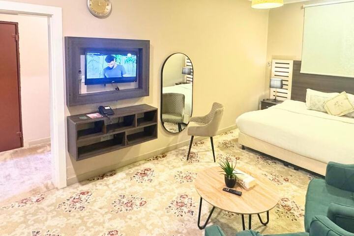 Room 26 of 58