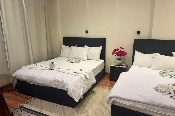 Room 11 of 43