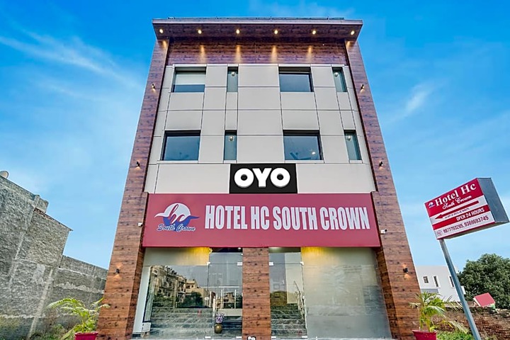 Hotel O HC South Crown