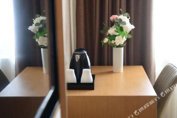 Wanda City Lexue Hotel