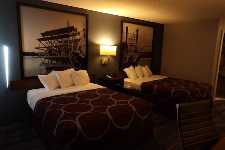 Room 14 of 63