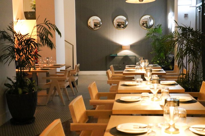 Dining 79 of 107