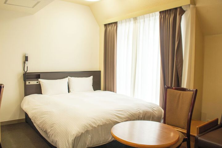 Room 10 of 71