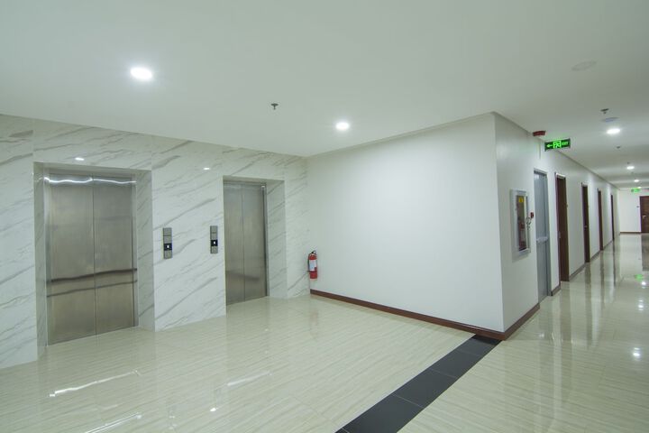 Ballroom/Hall 26 of 30