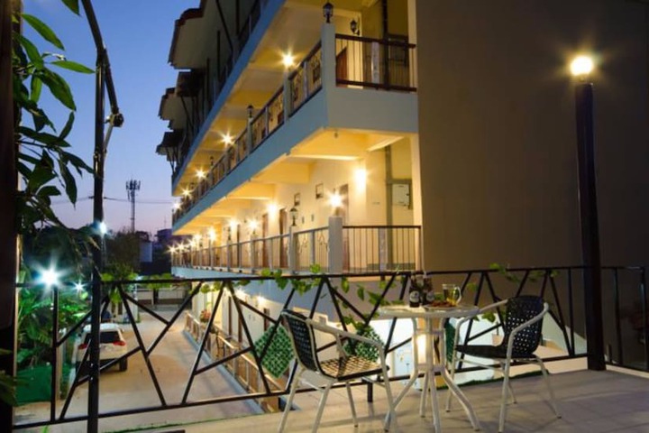 Terrace/Patio 19 of 20