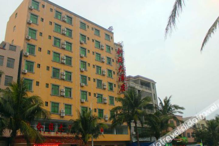 Hotel 4 of 25