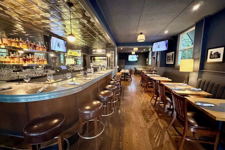 Dining Photos