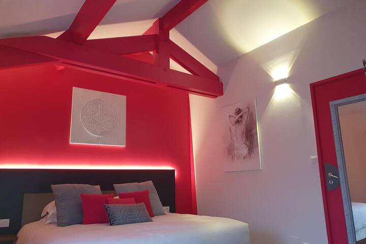 Room 25 of 58