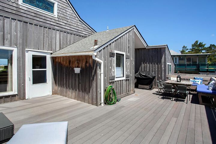 Terrace/Patio 23 of 23