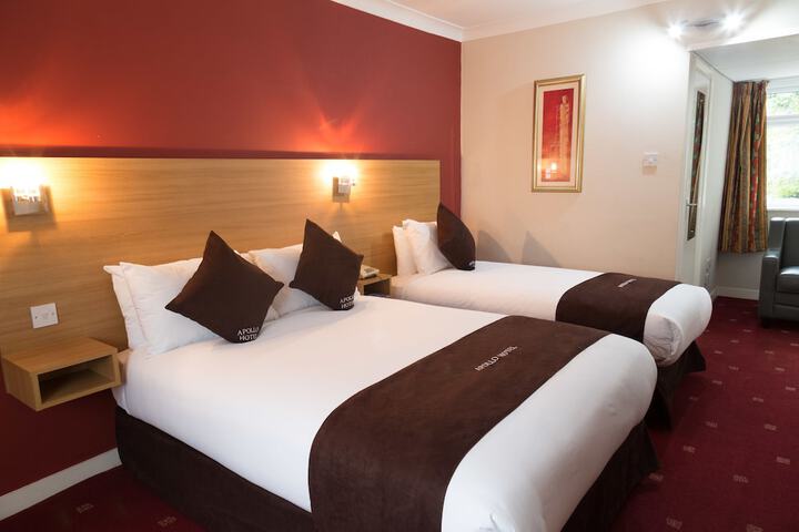 Room 3 of 54