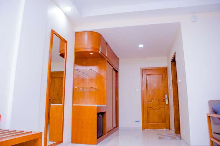 Room 11 of 47