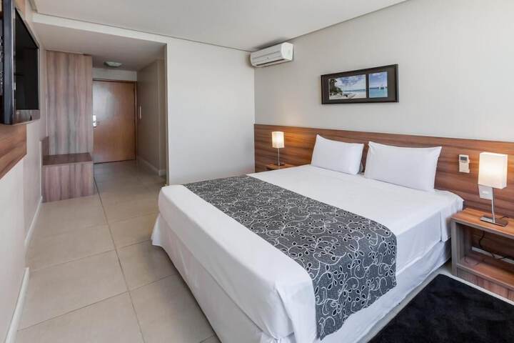 Room 3 of 14