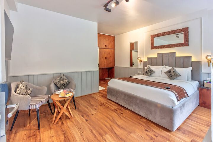 Room 14 of 61