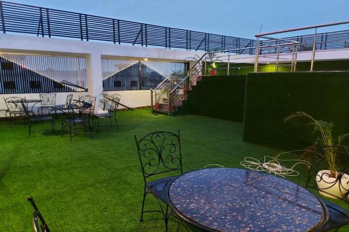 Terrace/Patio 23 of 28