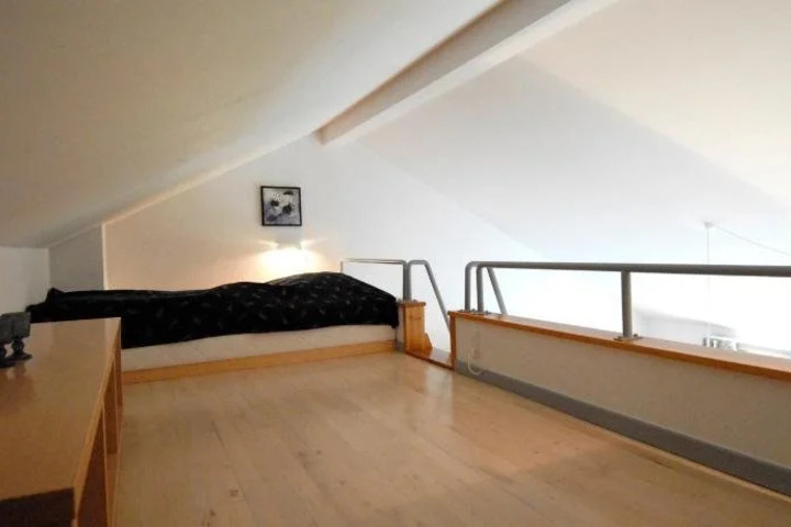Room 5 of 23