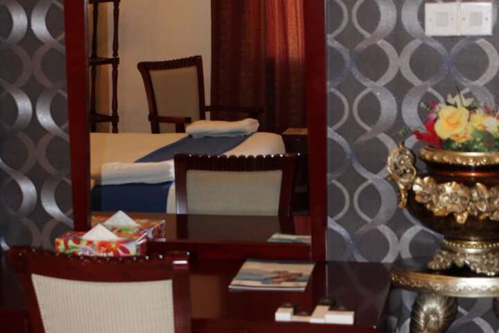 Room 21 of 64