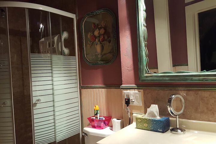 Room 29 of 53