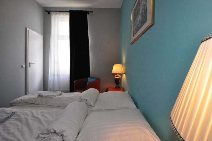 Room 5 of 39