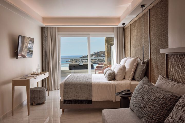 Room 70 of 168