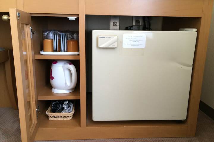 Room 17 of 25