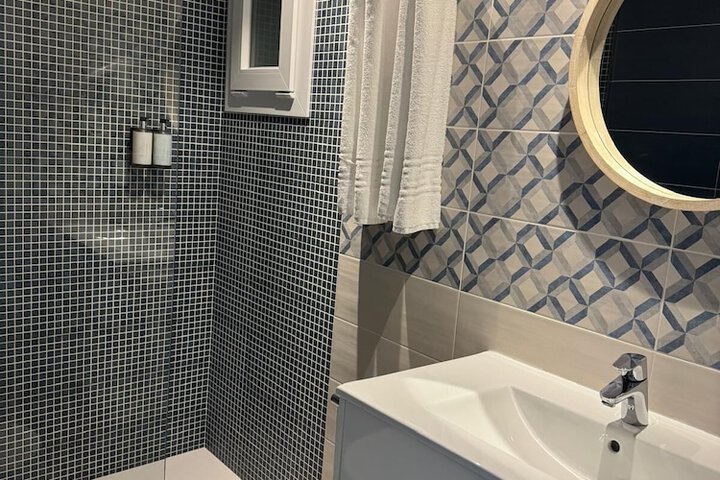 Bath Photo