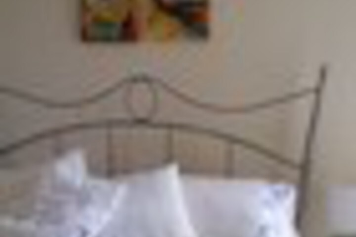 Room 14 of 72