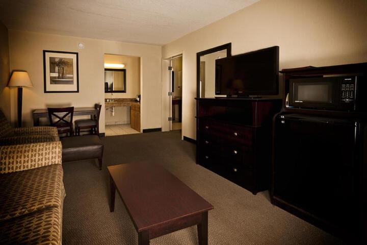 Suite Room