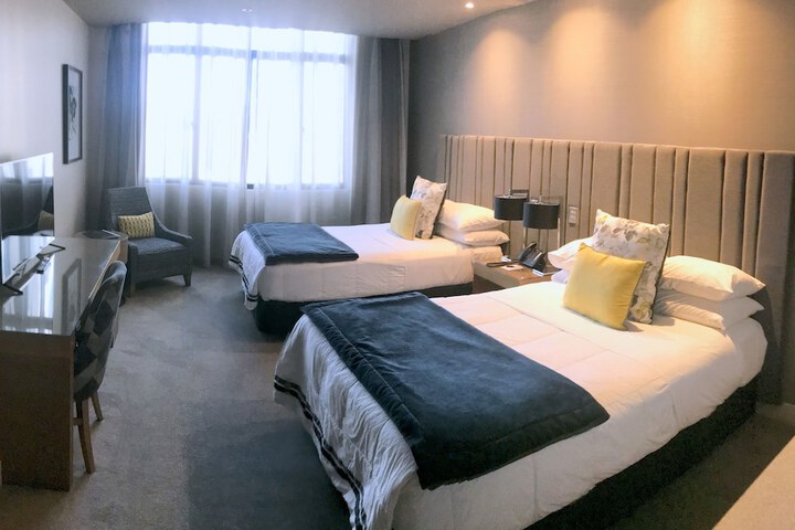 Room 5 of 69