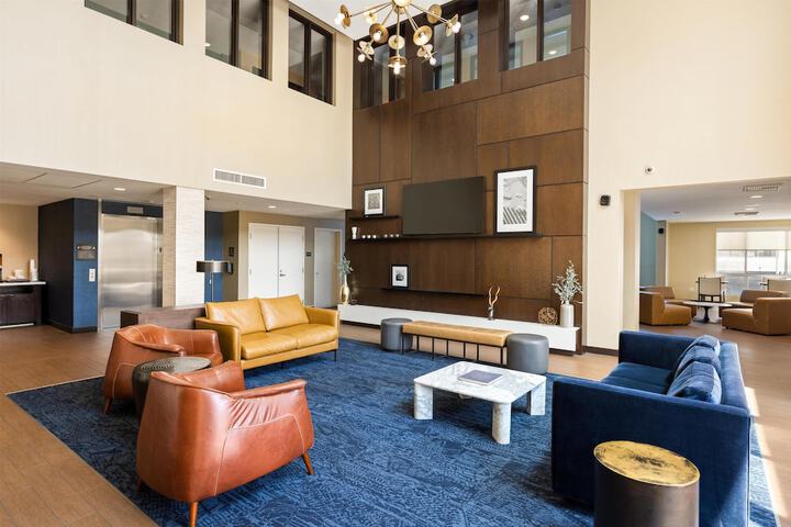 Guest Lobby