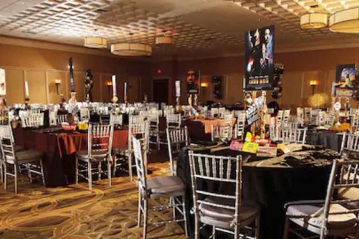 Ballroom/Hall 34 of 58