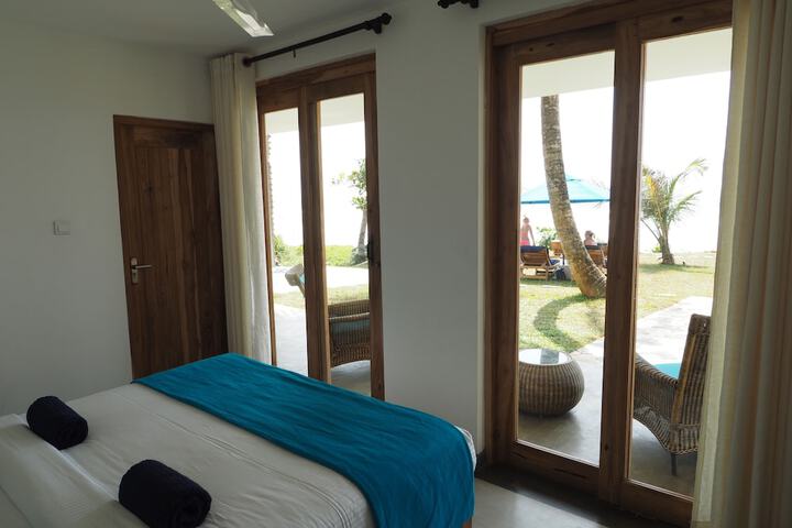 Room 9 of 70