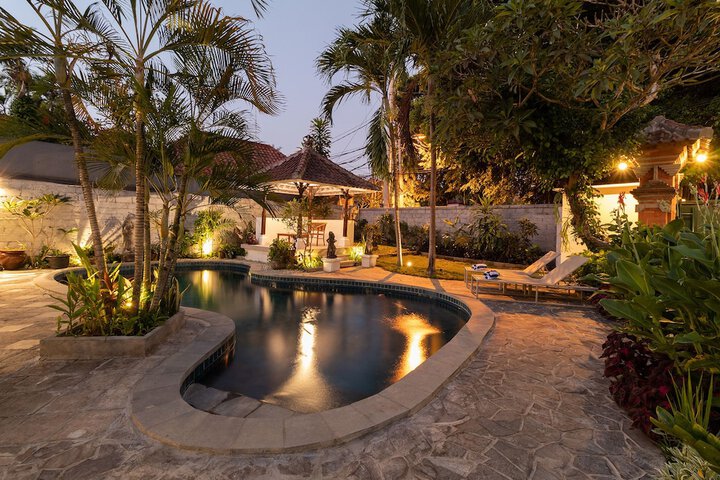 Pool 41 of 48